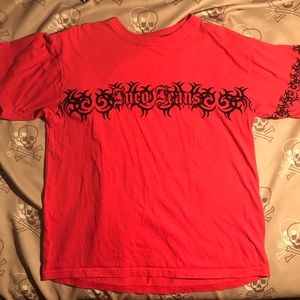 Red & Black 90s / Y2K Tribal Tattoo Shirt
